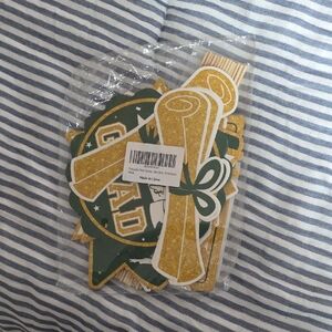 Green and Gold Graduation Banner Garland - Party Decoration